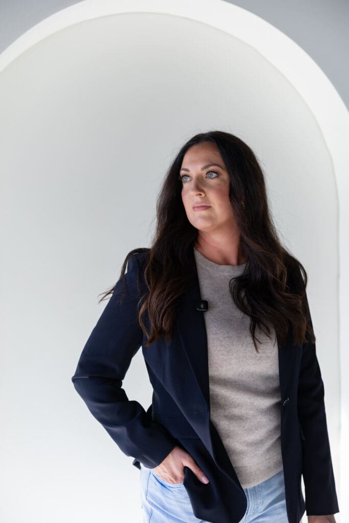 Women Entrepreneurs, business community, female founders, networking for women, entrepreneurial support, women in business