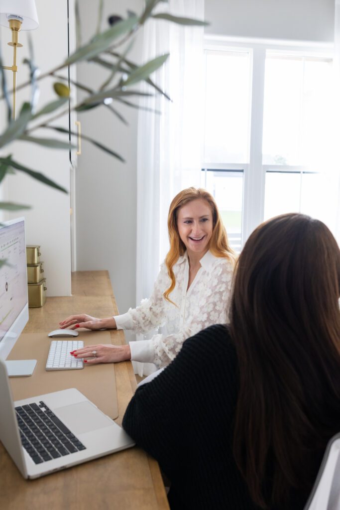 Belong in Business, women entrepreneurs, community in business, authentic connection, business growth, entrepreneurial support, business
