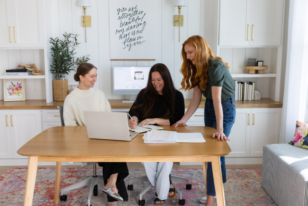 Belong in Business, women entrepreneurs, community in business, authentic connection, business growth, entrepreneurial support, business