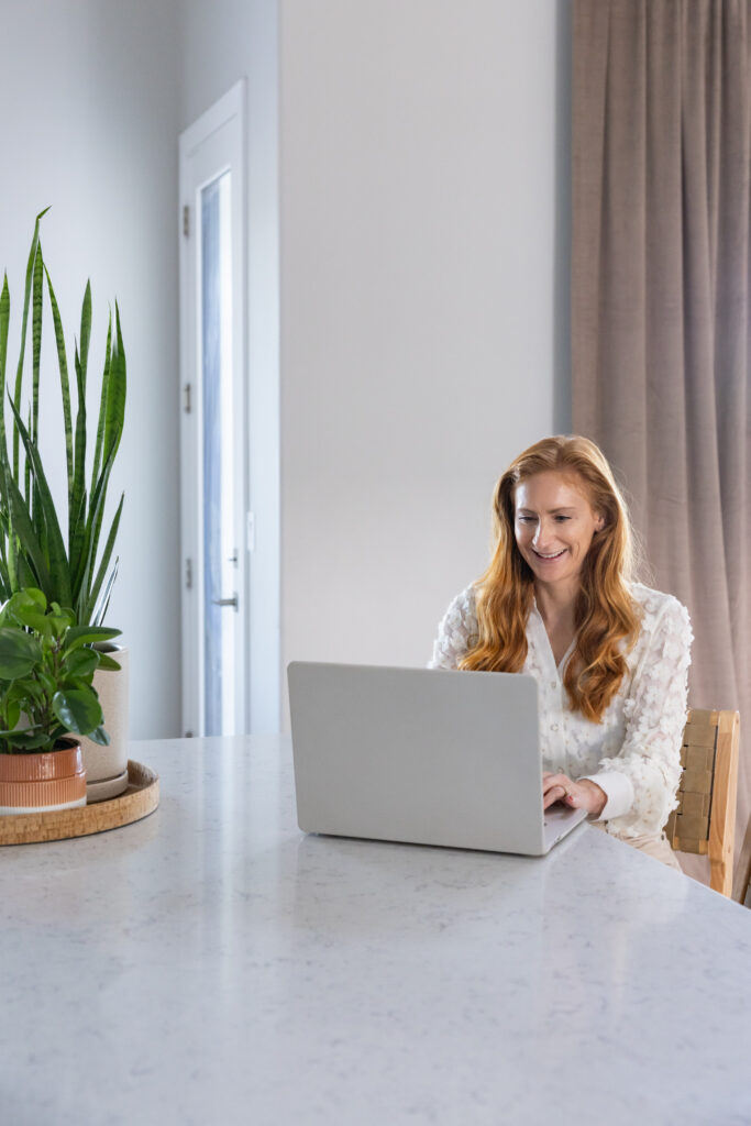 Belong in Business, women entrepreneurs, community in business, authentic connection, business growth, entrepreneurial support, business