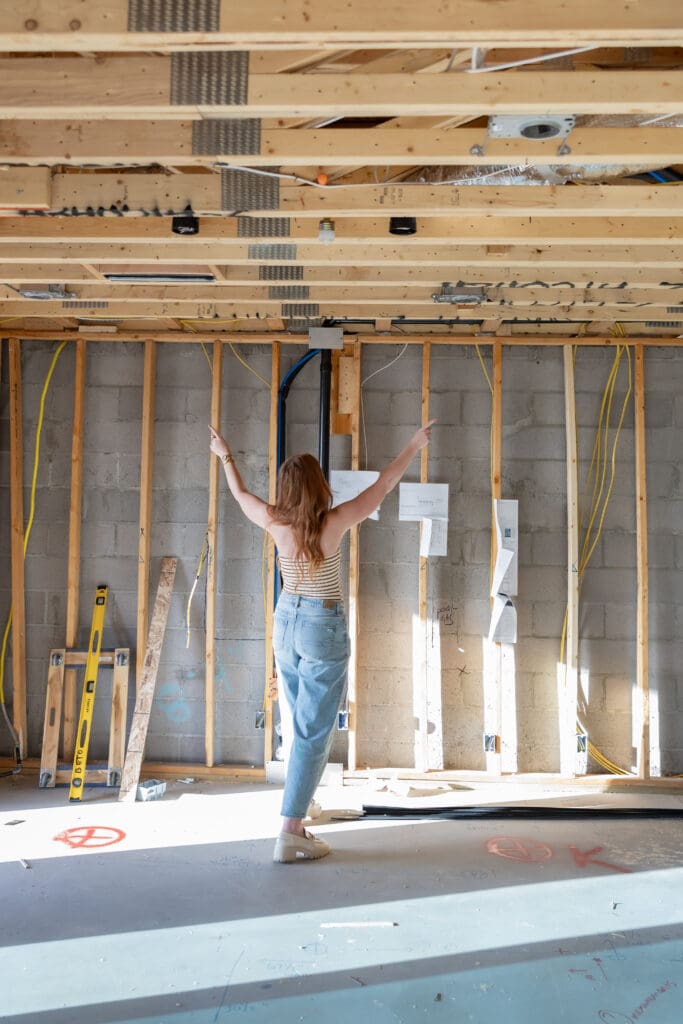 Build Real Business Connections, Connect Belong, women entrepreneur community collaborative business networking