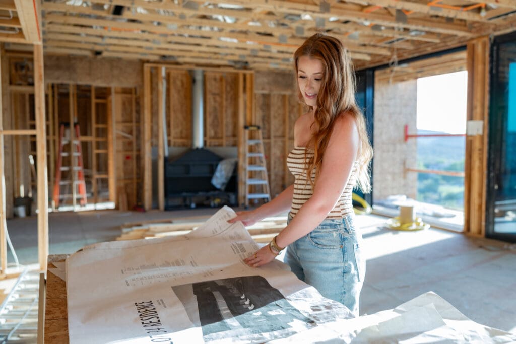 Build Real Business Connections, Connect Belong, women entrepreneur community collaborative business networking